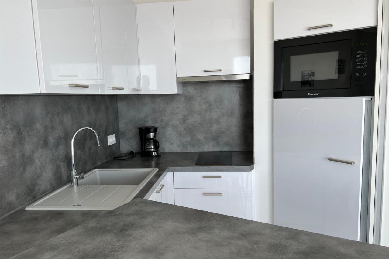 Les Pieds Dans Le Sable Appartement Vue Mer 1 Chambre 1 Cabine Le Grau-du-Roi Εξωτερικό φωτογραφία