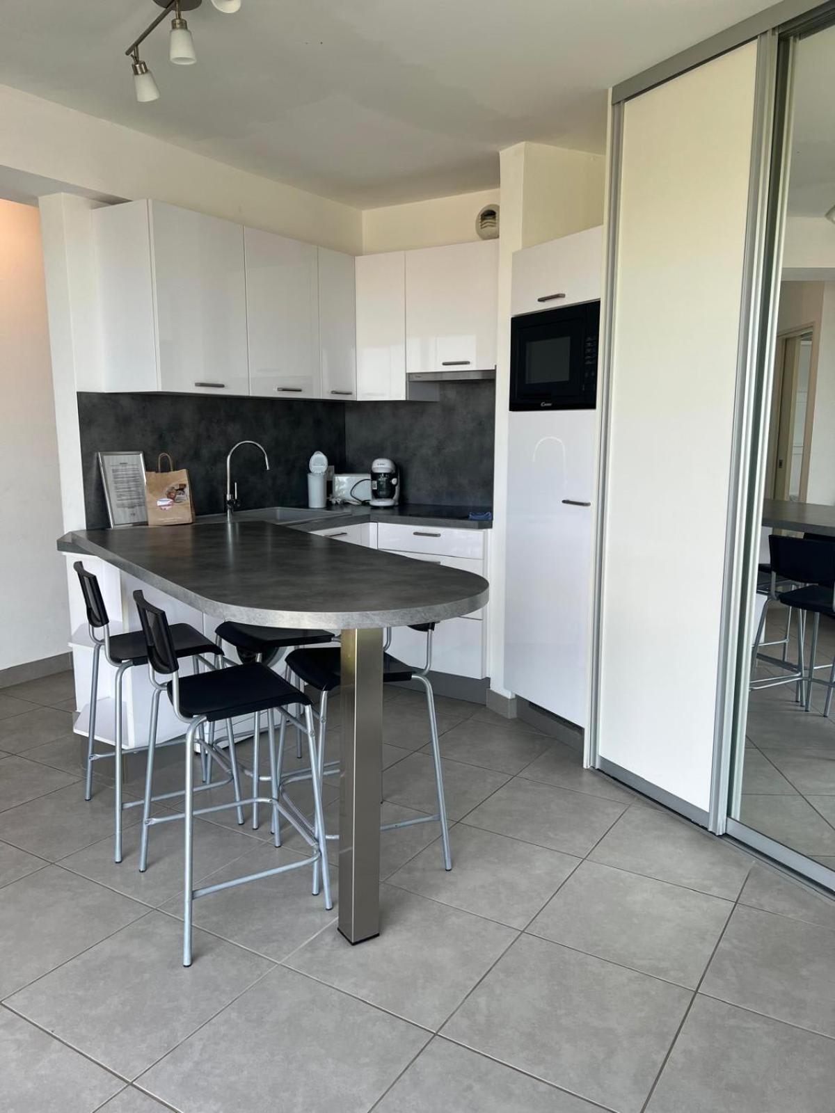 Les Pieds Dans Le Sable Appartement Vue Mer 1 Chambre 1 Cabine Le Grau-du-Roi Εξωτερικό φωτογραφία