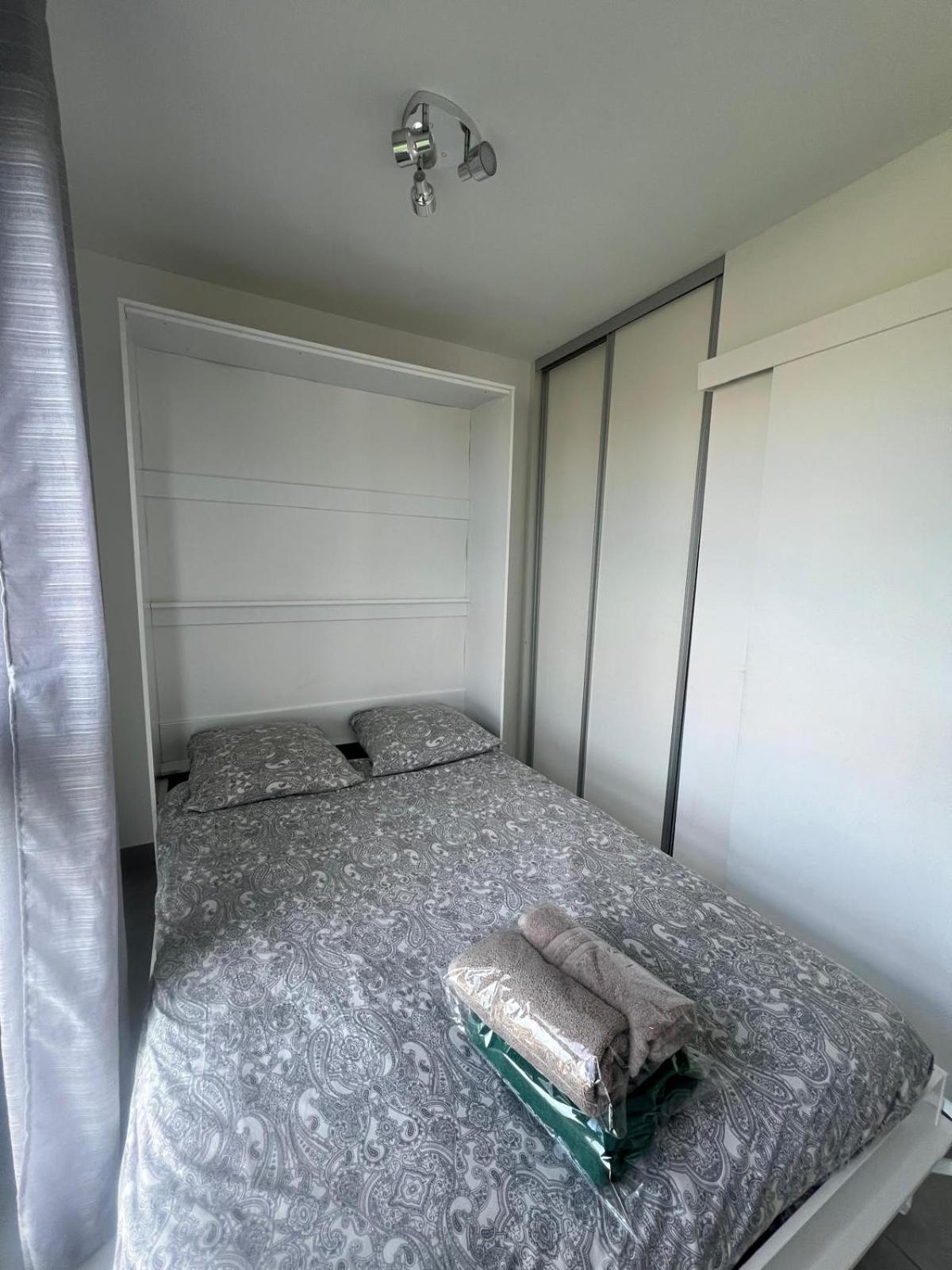Les Pieds Dans Le Sable Appartement Vue Mer 1 Chambre 1 Cabine Le Grau-du-Roi Εξωτερικό φωτογραφία